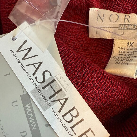 NWT Norton Womens Ruby Red Turtleneck Sweater Size 1X - Picture 7 of 7